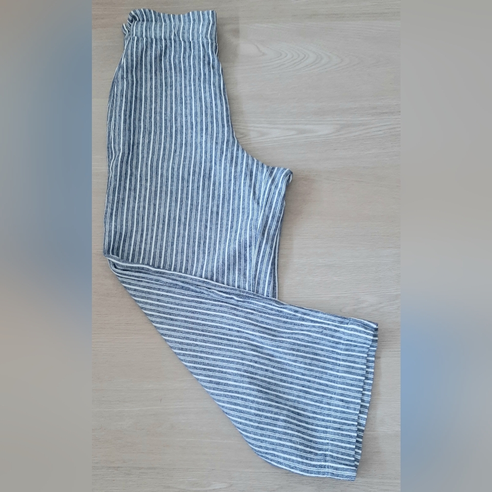 Laundry by Shelli Segal Striped Linen Blend Pants